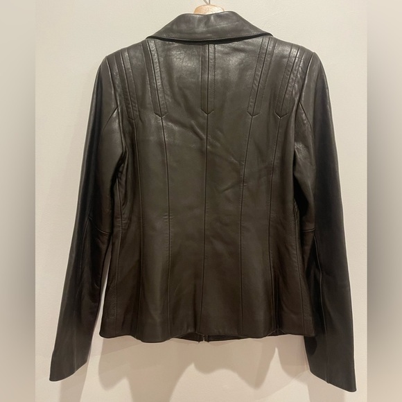 Avanti Dark Brown Leather Jacket Stand-Up Collar and Fitted Design size S EUC - Picture 4 of 8